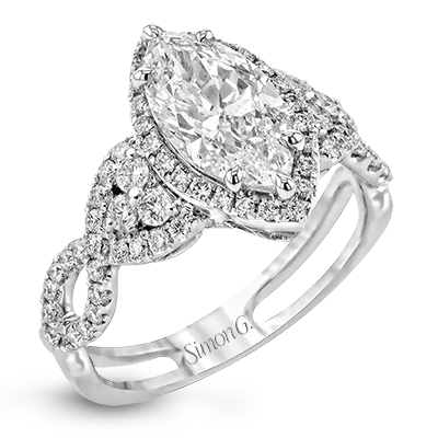 Solitaire Diamond Rings in Platinum SettingsEngagement Ring in 18k Gold with Diamonds