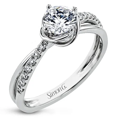 Vintage - Inspired Diamond Rings with Filigree WorkEngagement Ring in 18k Gold with Diamonds