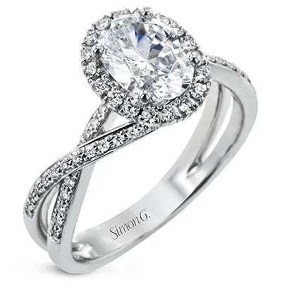 Vintage - Inspired Diamond Rings with Filigree WorkEngagement Ring in 18k Gold with Diamonds