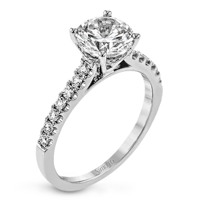 Solitaire Diamond Rings in Platinum SettingsWedding Set in 18k Gold with Diamonds