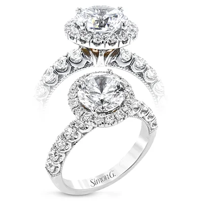 Custom - Designed Diamond Rings to Reflect Your PersonalityEngagement Ring in 18k Gold with Diamonds