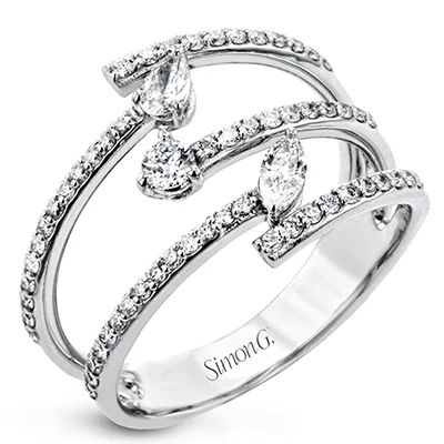 Custom - Designed Diamond Rings to Reflect Your PersonalityRight Hand Ring in 18k Gold with Diamonds