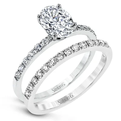 Custom - Designed Diamond Rings to Reflect Your PersonalityWedding Set in 18k Gold with Diamonds
