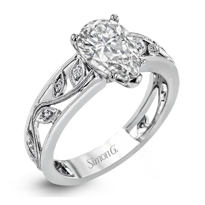 Solitaire Diamond Rings in Platinum SettingsEngagement Ring in 18k Gold with Diamonds