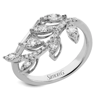 Halo - Style Diamond Rings with Smaller Accent DiamondsRight Hand Ring in 18k Gold with Diamonds