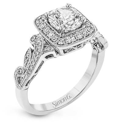Custom - Designed Diamond Rings to Reflect Your PersonalityEngagement Ring in 18k Gold with Diamonds