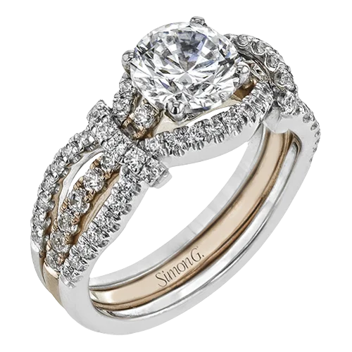 Three - Stone Diamond Rings with Princess - Cut DiamondsWedding Set in 18k Gold with Diamonds