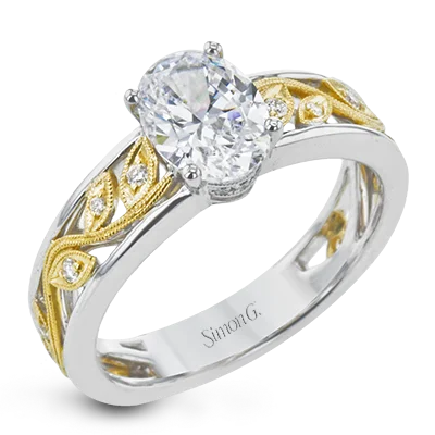 Solitaire Diamond Rings in Platinum SettingsEngagement Ring in 18k Gold with Diamonds