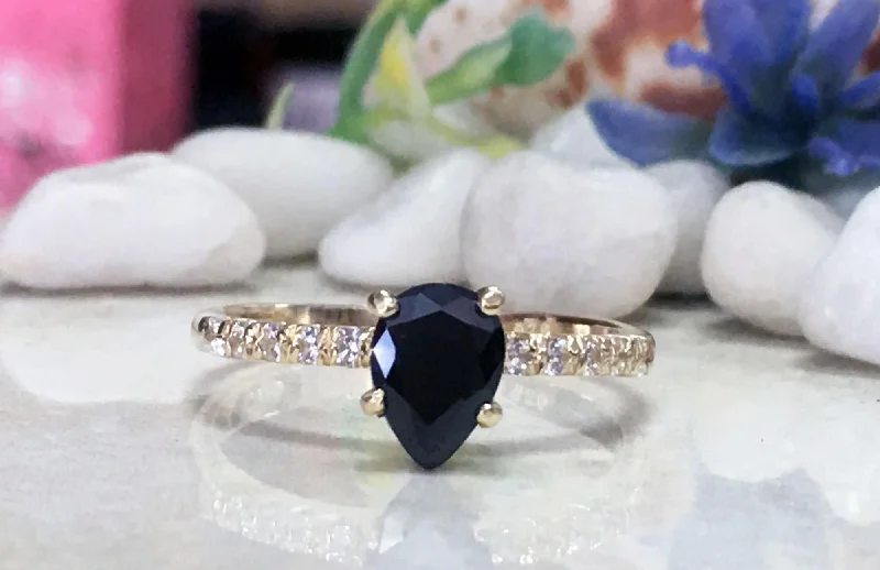 Amethyst Gemstone Rings in a Vintage - Style SettingBlack Onyx Ring - December Birthstone - Pear-Shaped Black Onyx Gemstone Delicate Ring with Clear Quartz Accents