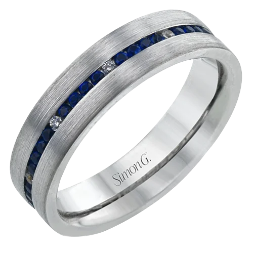 Solitaire Diamond Rings in Platinum SettingsMen Ring in 14k Gold with Diamonds