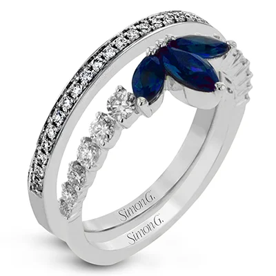 Vintage - Inspired Diamond Rings with Filigree WorkRight Hand Ring in 18k Gold with Diamonds