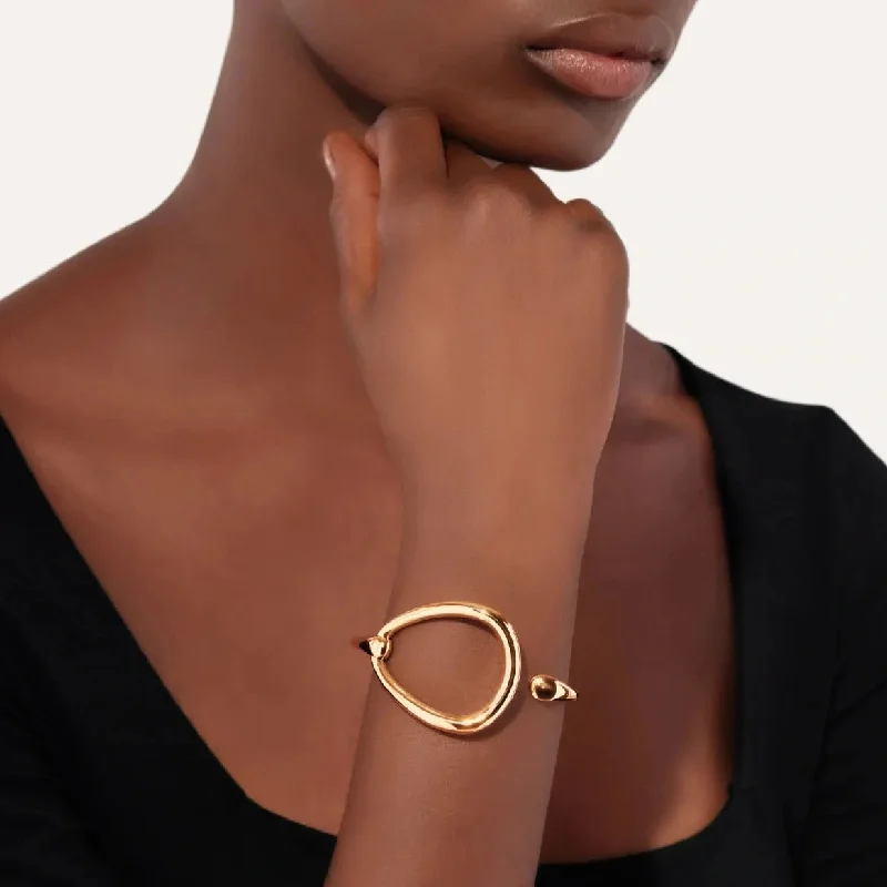 Adjustable Leather Bangles for a Bohemian StylePomellato Fantina Bangle in 18k Rose Gold