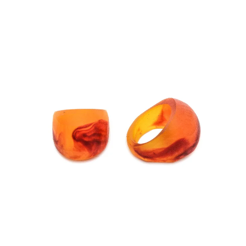Amber Swirl