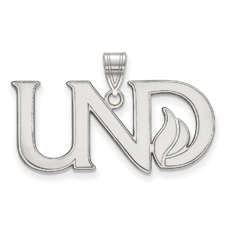 Pendant with a hidden compartment to store small keepsakes 14k White Gold North Dakota Large Pendant Pendant with a hidden compartment to store small keepsakes 14k White Gold North Dakota Large Pendant