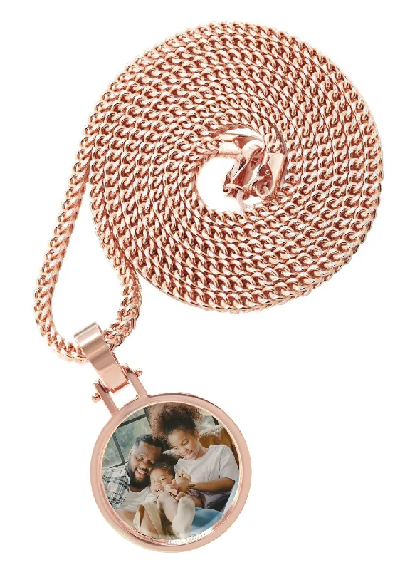 Initial Letter Pendants for a Personalized Touch10K/14K Rose Gold Small Round Picture Pendant Necklace Initial Letter Pendants for a Personalized Touch10K/14K Rose Gold Small Round Picture Pendant Necklace