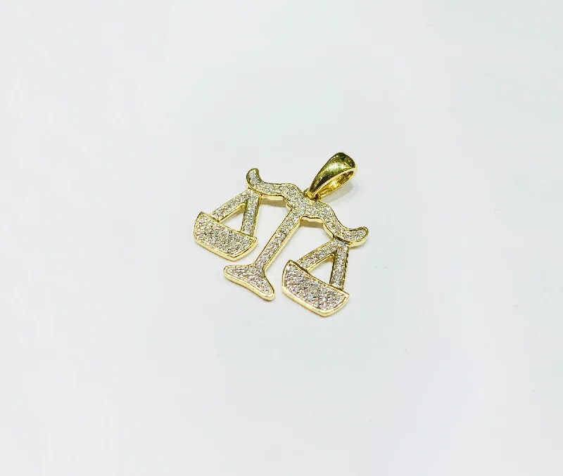 Jade pendants, symbolizing luck and prosperity in Asian cultures​ Diamond Balance Pendant (14K).