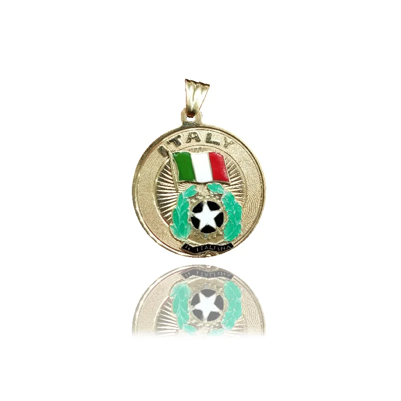 Gold pendants featuring a single large diamond for a luxurious look​ Italy Yellow Gold Pendant (14K)